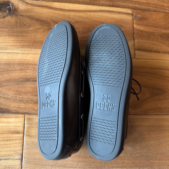 Jeffrey Campbell
Boast Boat Shoe (Women) 6.0 - Picture 3 of 5